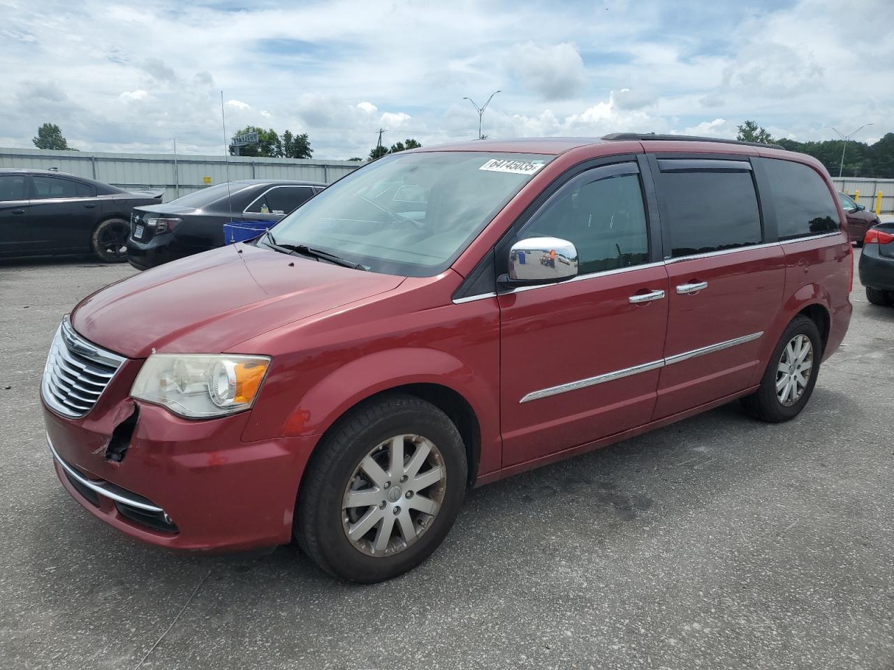 2014 Chrysler Town & Country Touring
