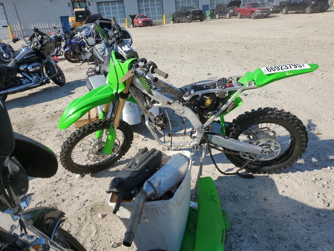 2025 Kawa Kx252 - Image 3