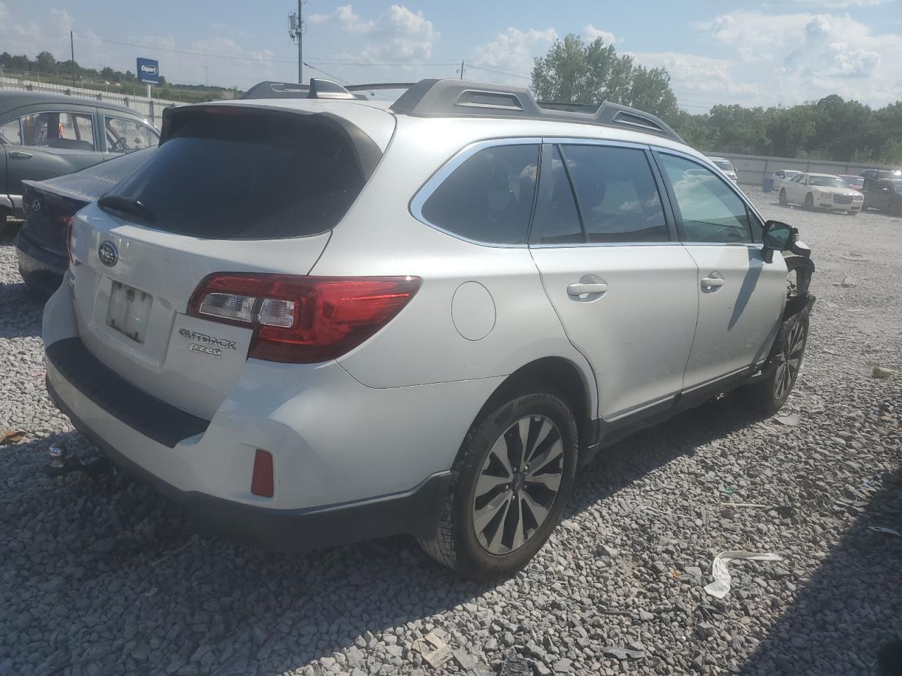 2017 Subaru Outback 2.5I Limited - Image 3