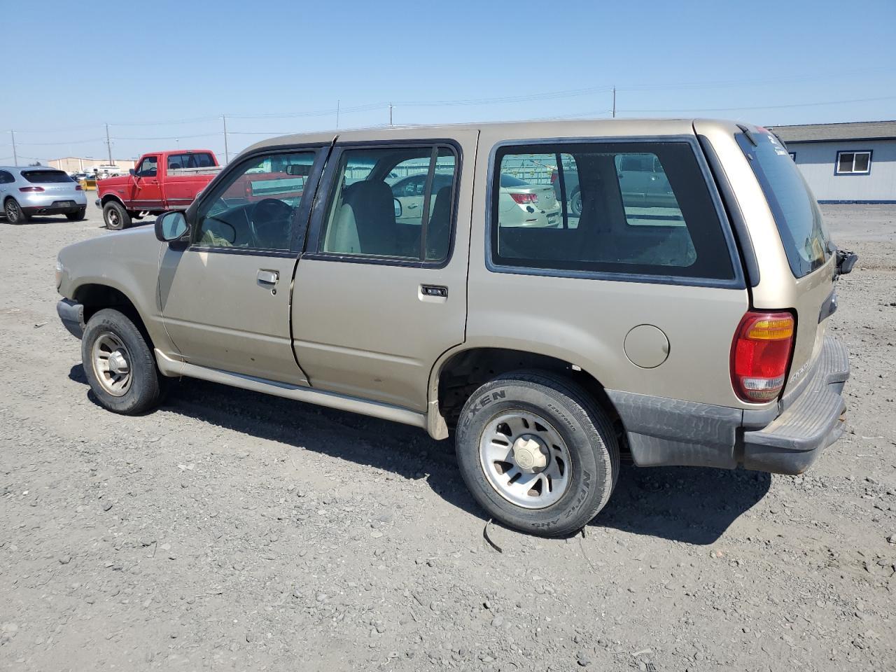 1999 Ford Explorer - Image 2