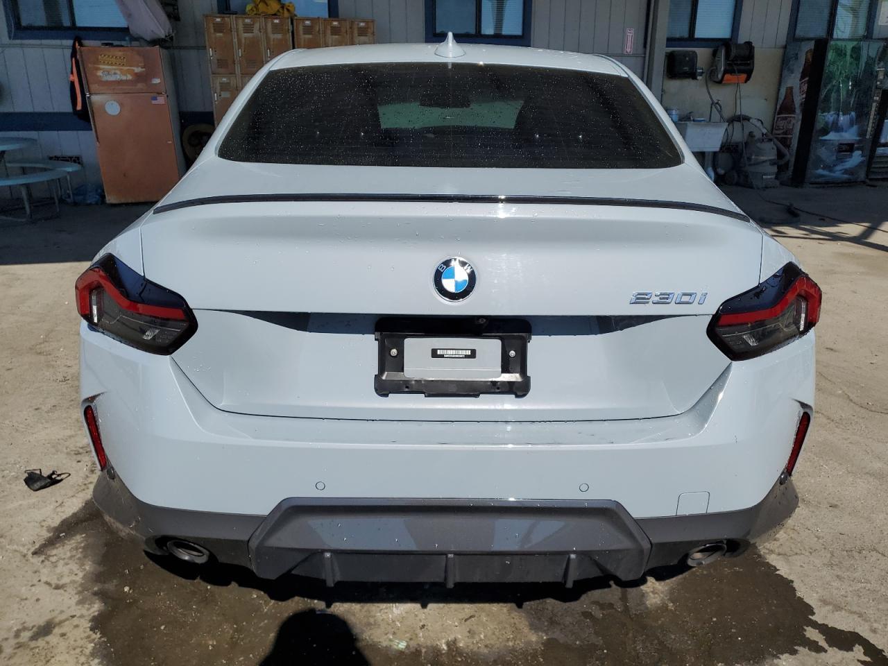 2022 BMW 230I - Image 6