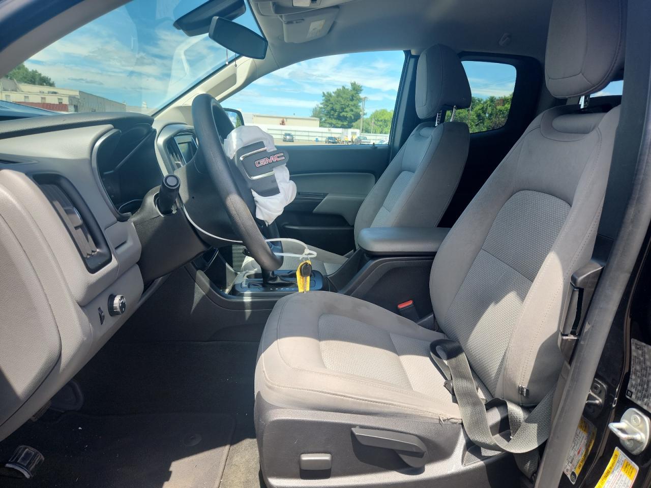 2018 GMC Canyon - Image 7