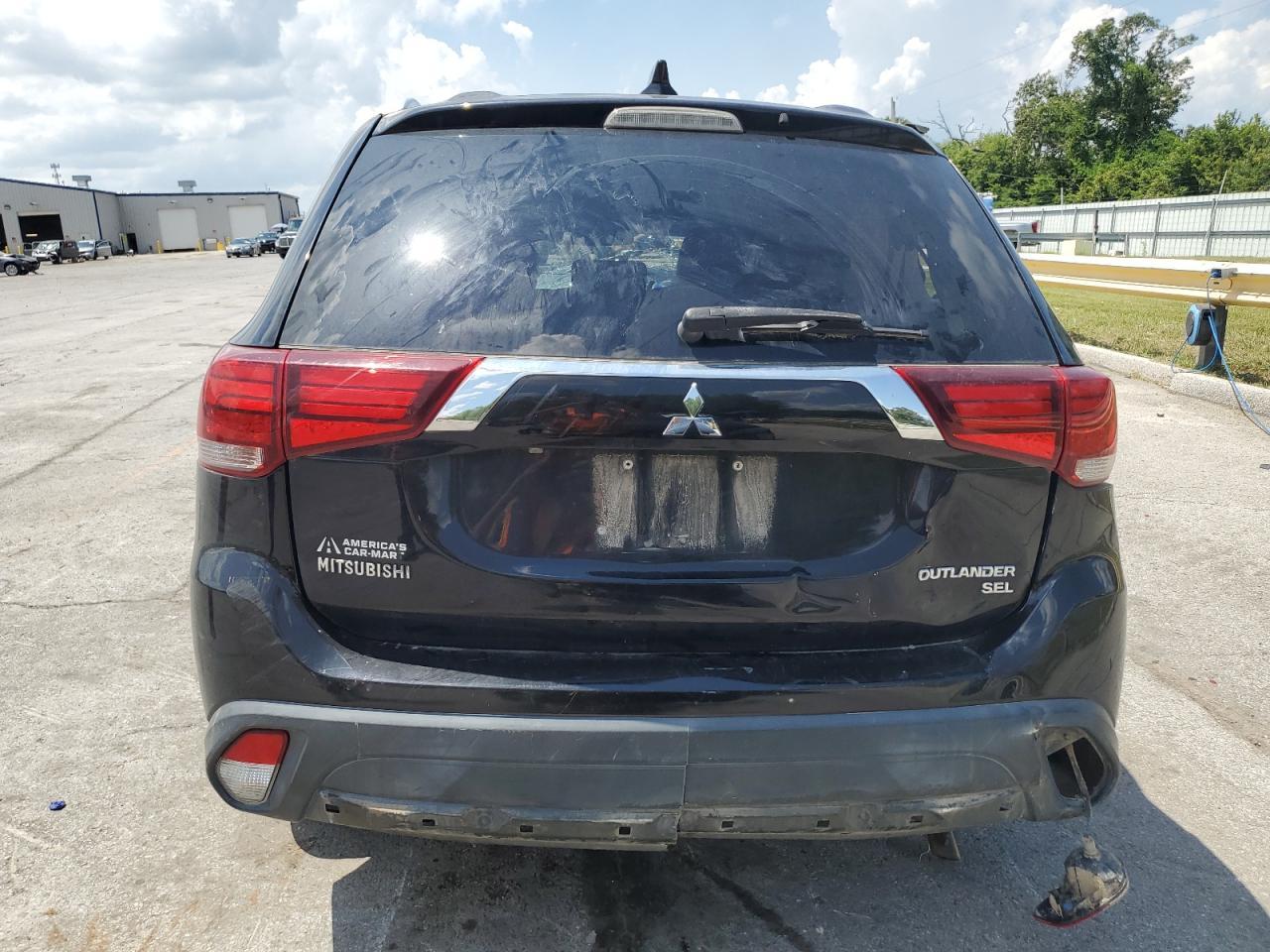 2018 Mitsubishi Outlander Se - Фото 6