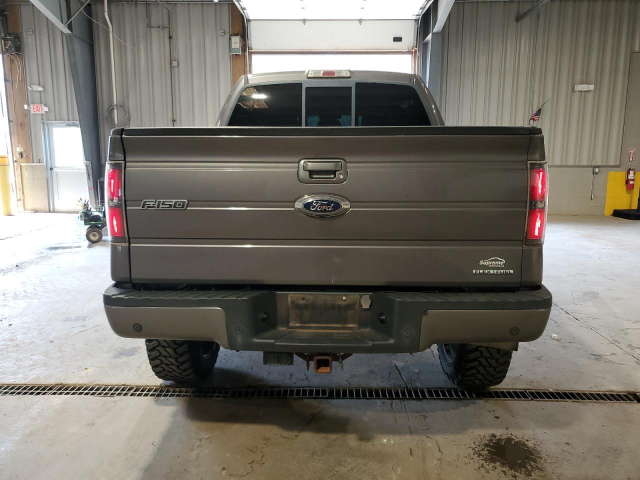 2013 Ford F-150 - Фото 6