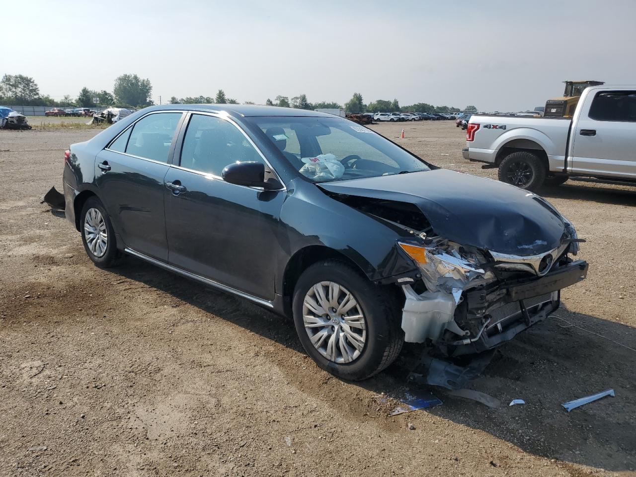 2012 Toyota Camry - Image 4