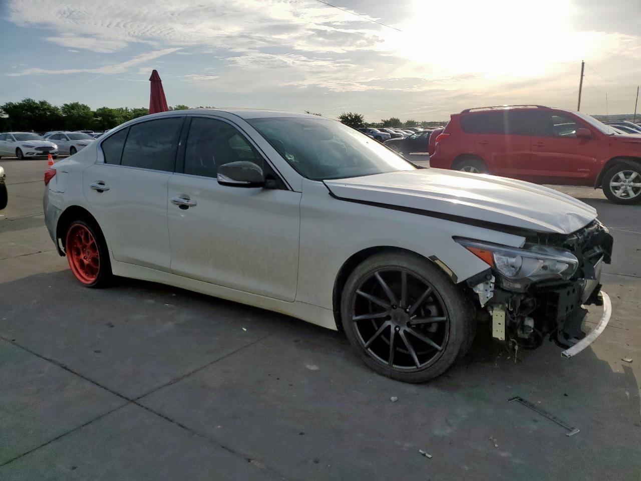 2016 Infiniti Q50 Premium - Фото 4