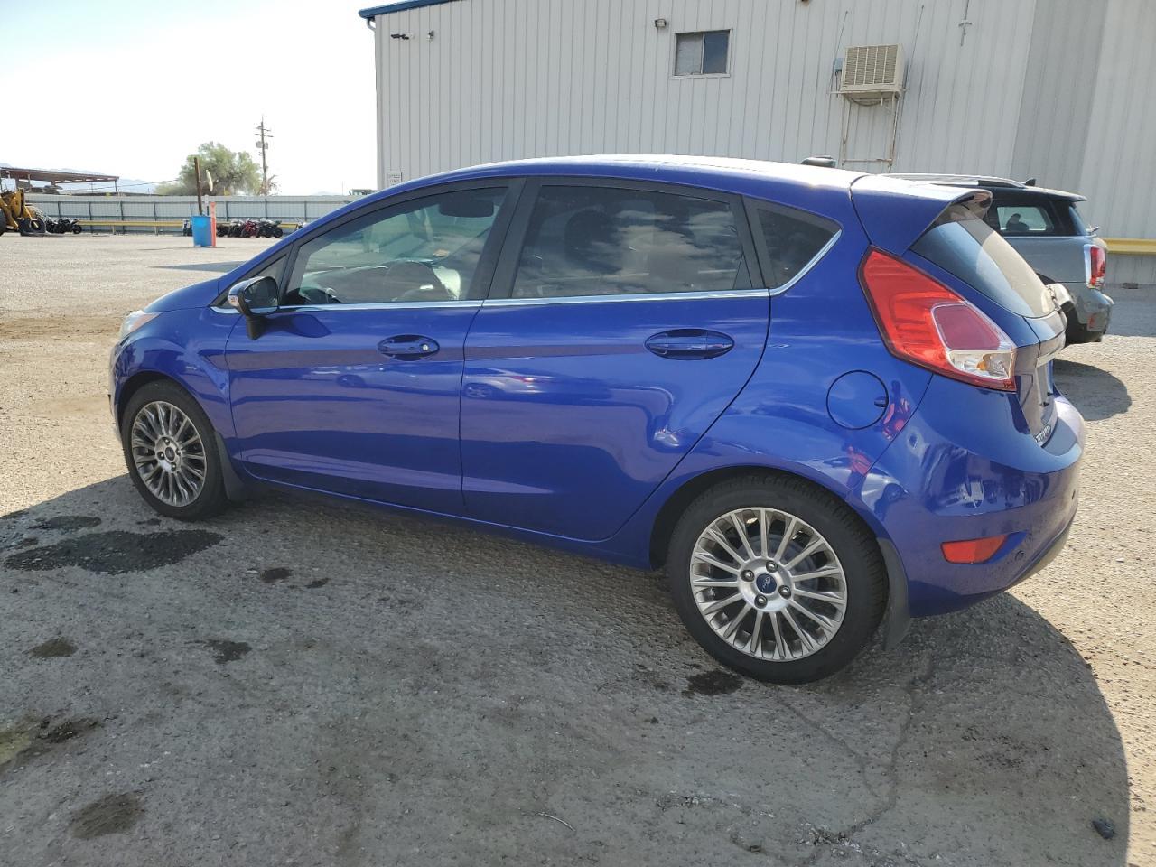 2014 Ford Fiesta Titanium - Фото 2