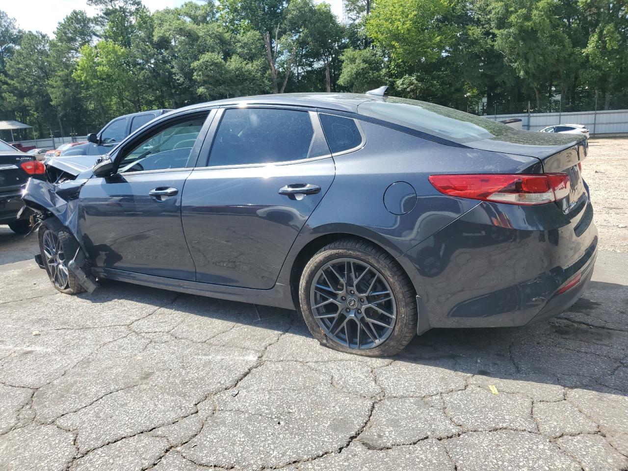 2017 Kia Optima Lx - Фото 2