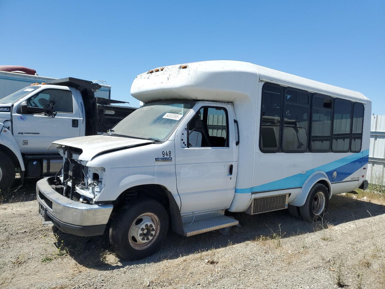 2017 Ford Econoline - Transit Vehicles Transit Bus - Image 2