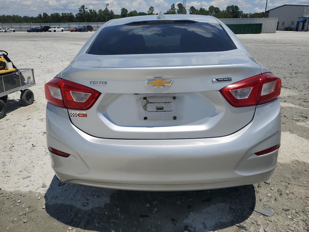 2016 Chevrolet Cruze Premier - Image 6