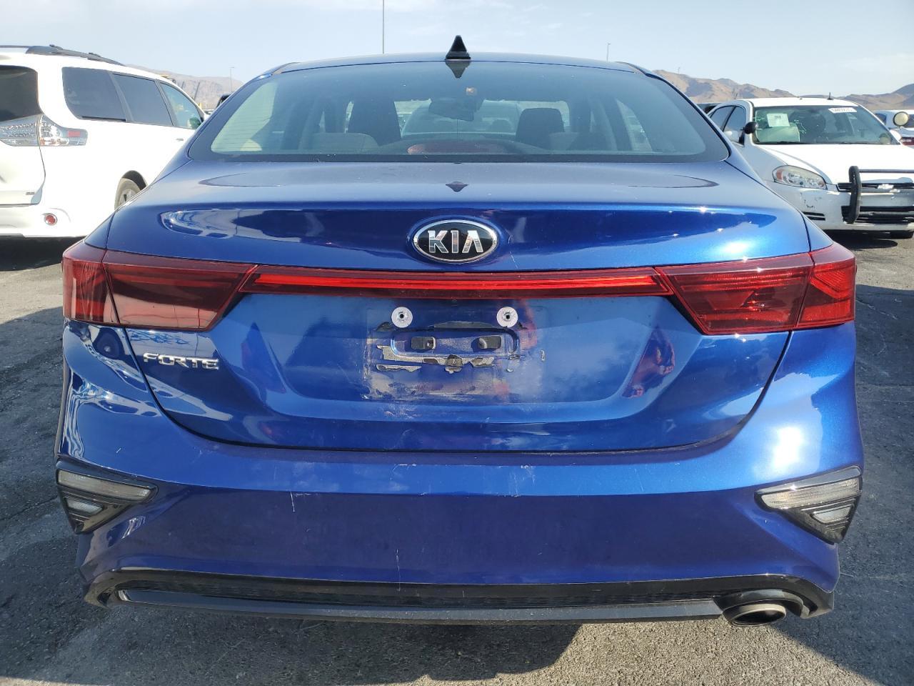 2021 Kia Forte Fe - Фото 6