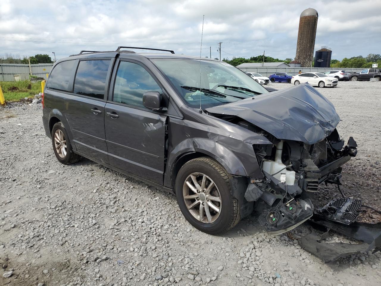 2016 Dodge Grand Caravan Sxt - Фото 4