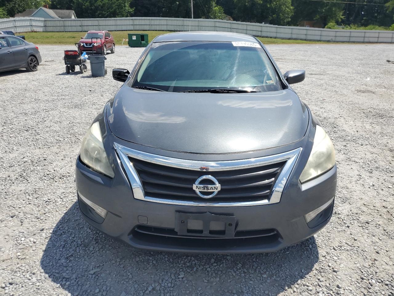 2013 Nissan Altima 2.5 - Image 5
