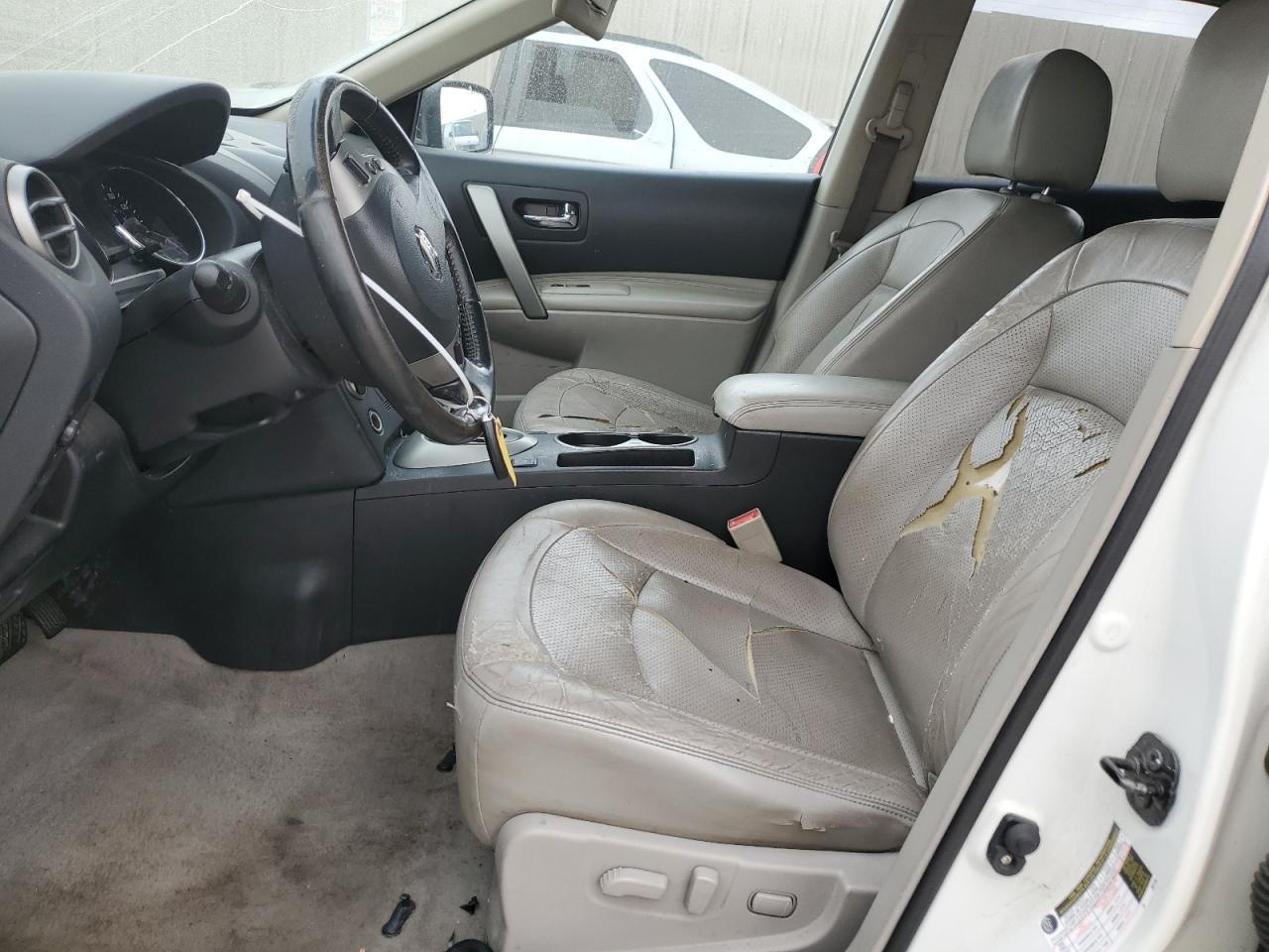 2011 Nissan Rogue - Image 7