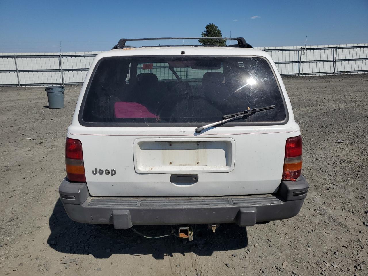 1995 Jeep Grand Cherokee Laredo - Image 6