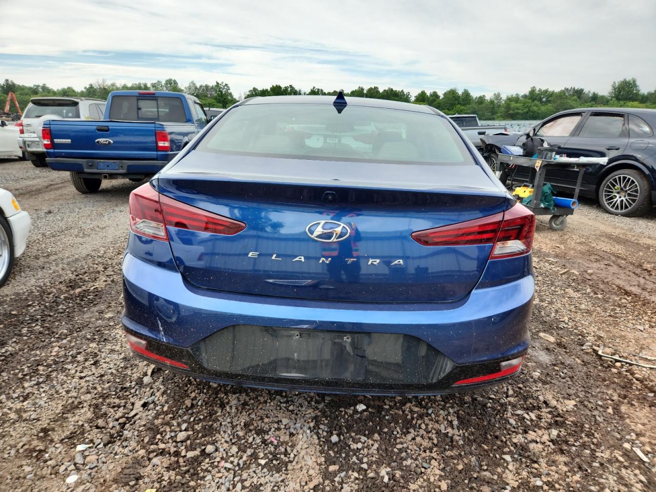 2019 Hyundai Elantra Sel - Фото 6