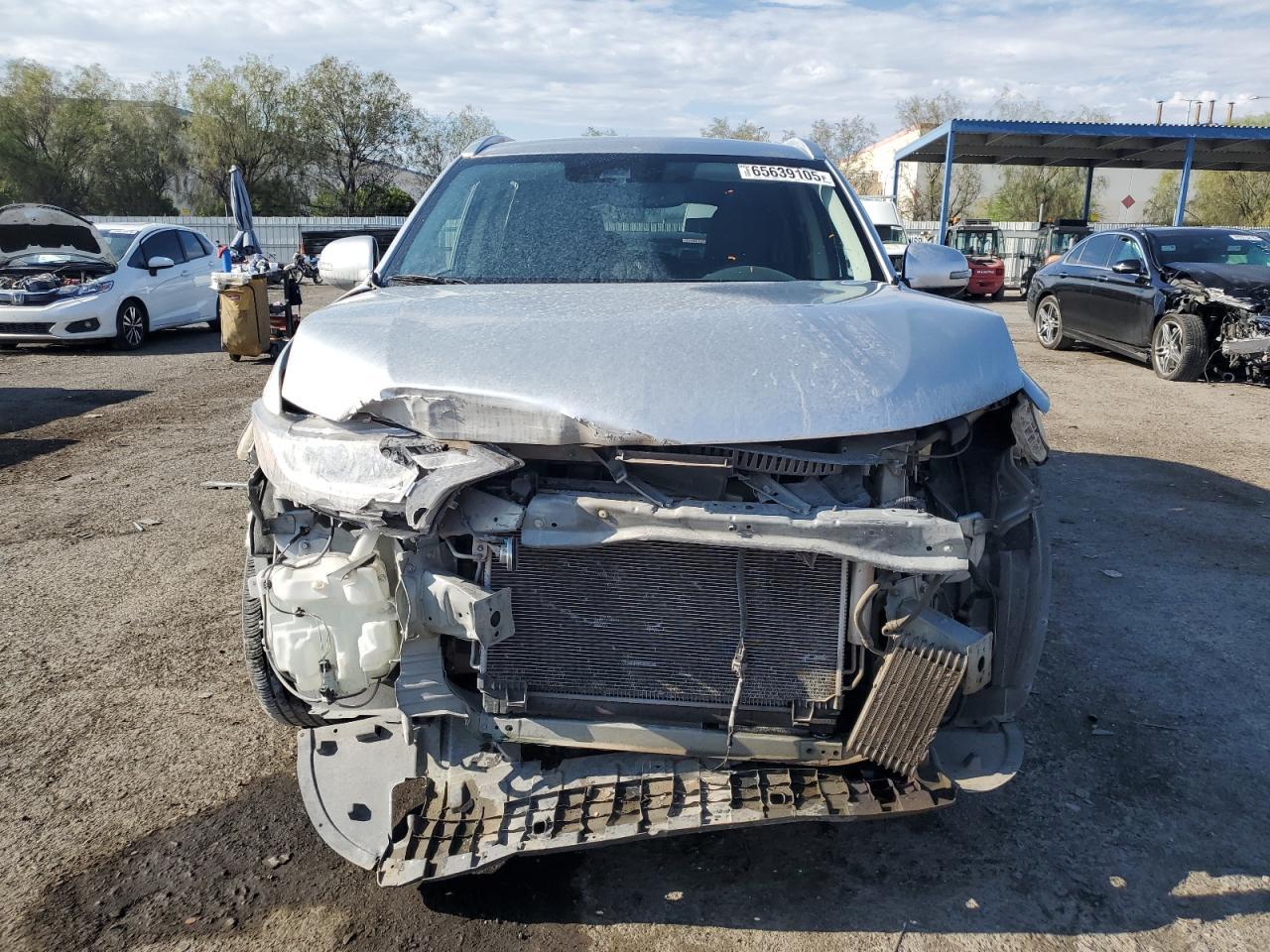 2020 Mitsubishi Outlander Se - Фото 5