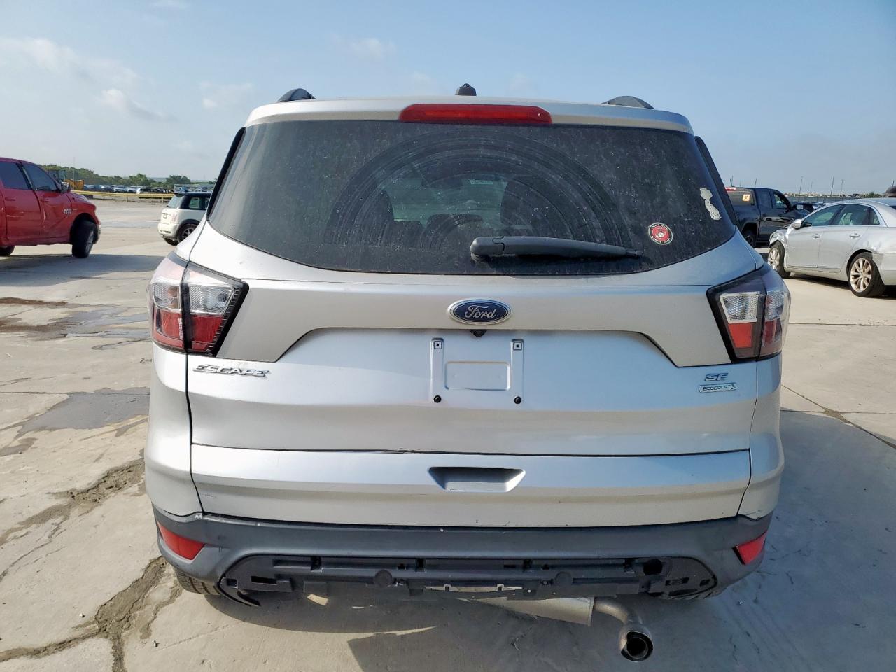 2017 Ford Escape Se - Фото 6