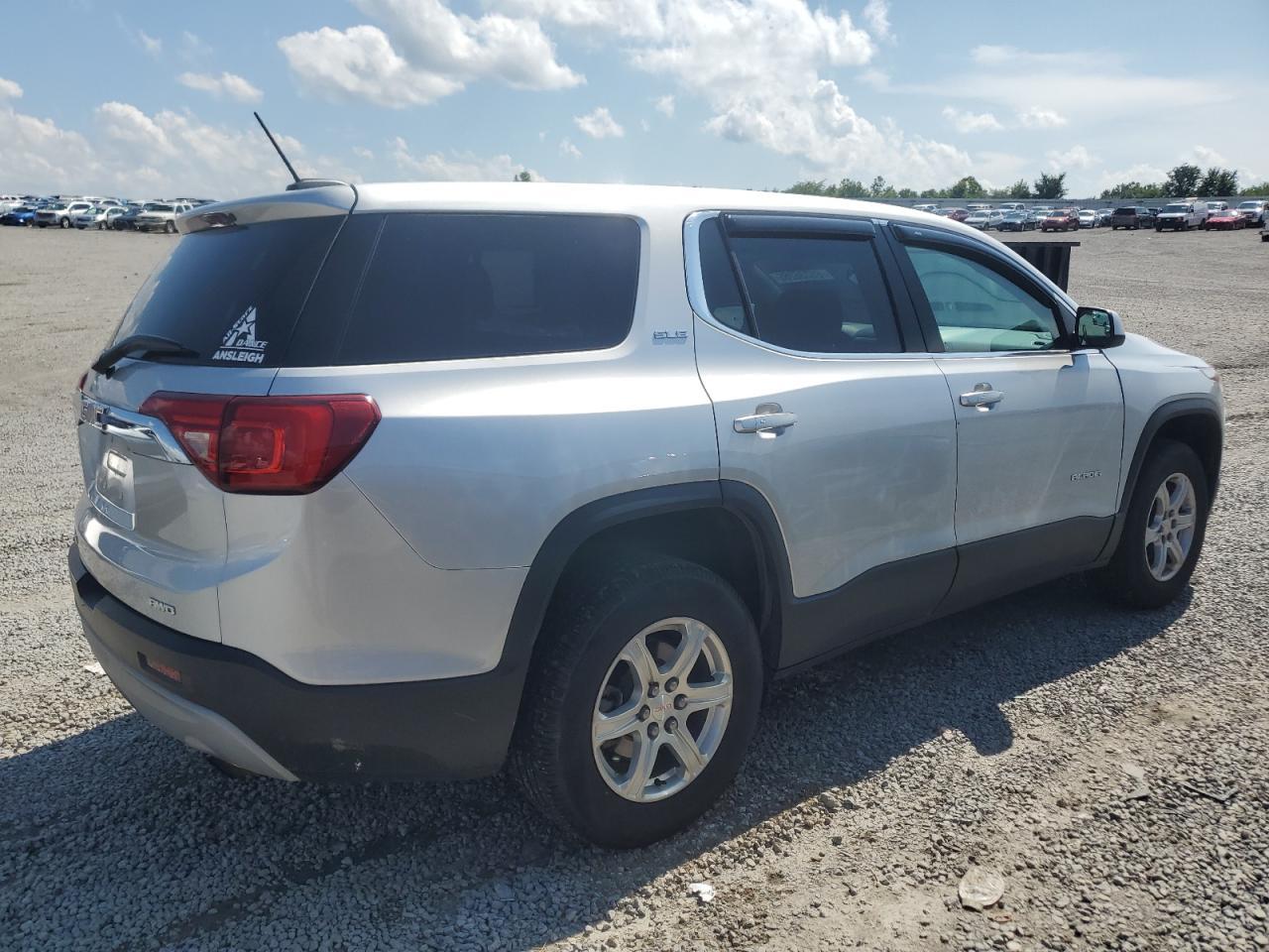 2018 GMC Acadia Sle - Image 3