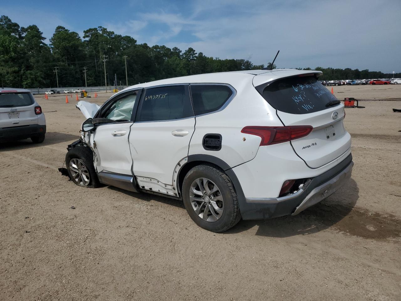 2020 Hyundai Santa Fe Se - Фото 2