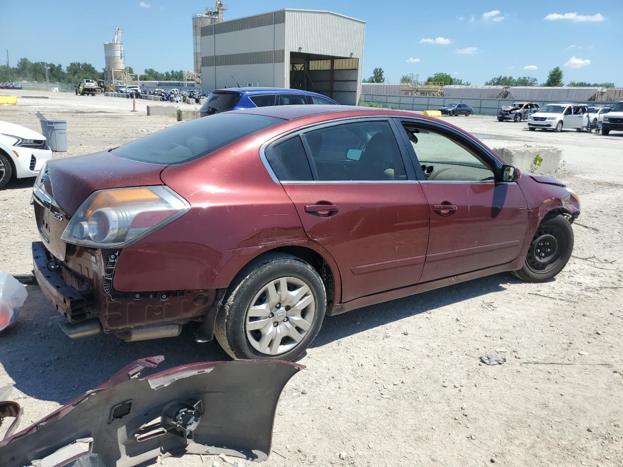 2012 Nissan Altima Base - Фото 3