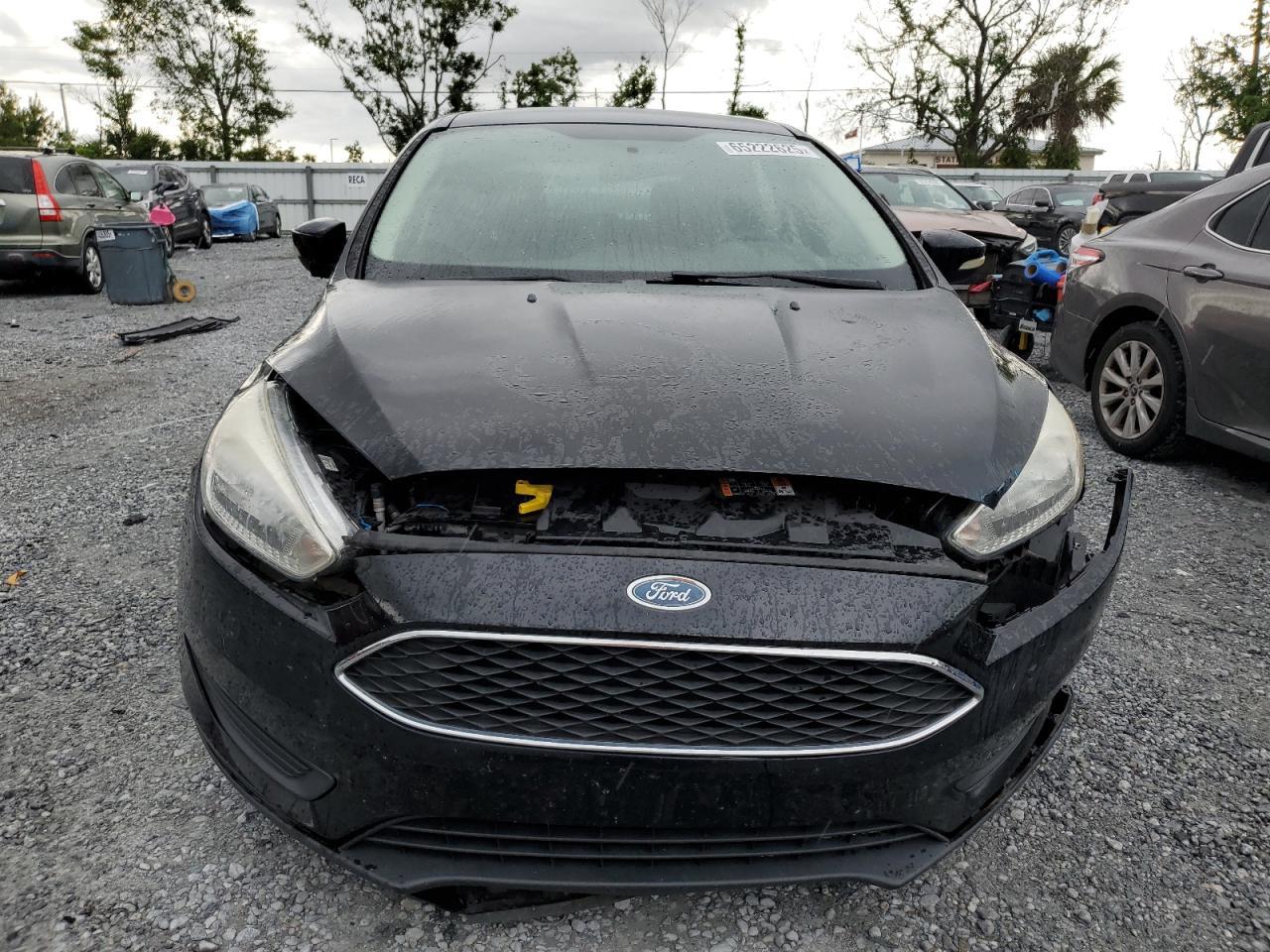 2017 Ford Focus Se - Фото 5
