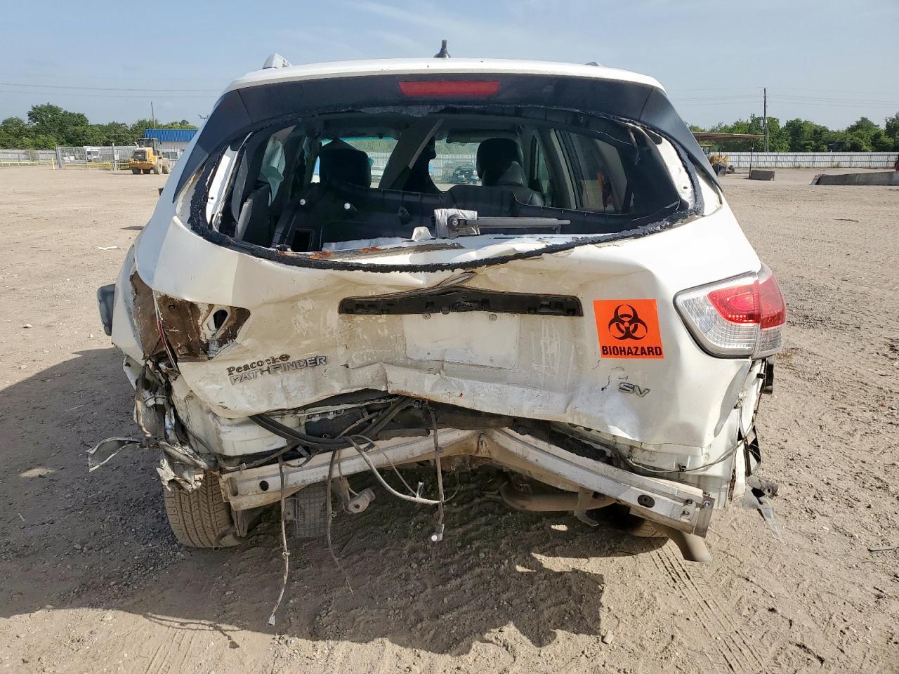 2015 Nissan Pathfinder - Фото 6