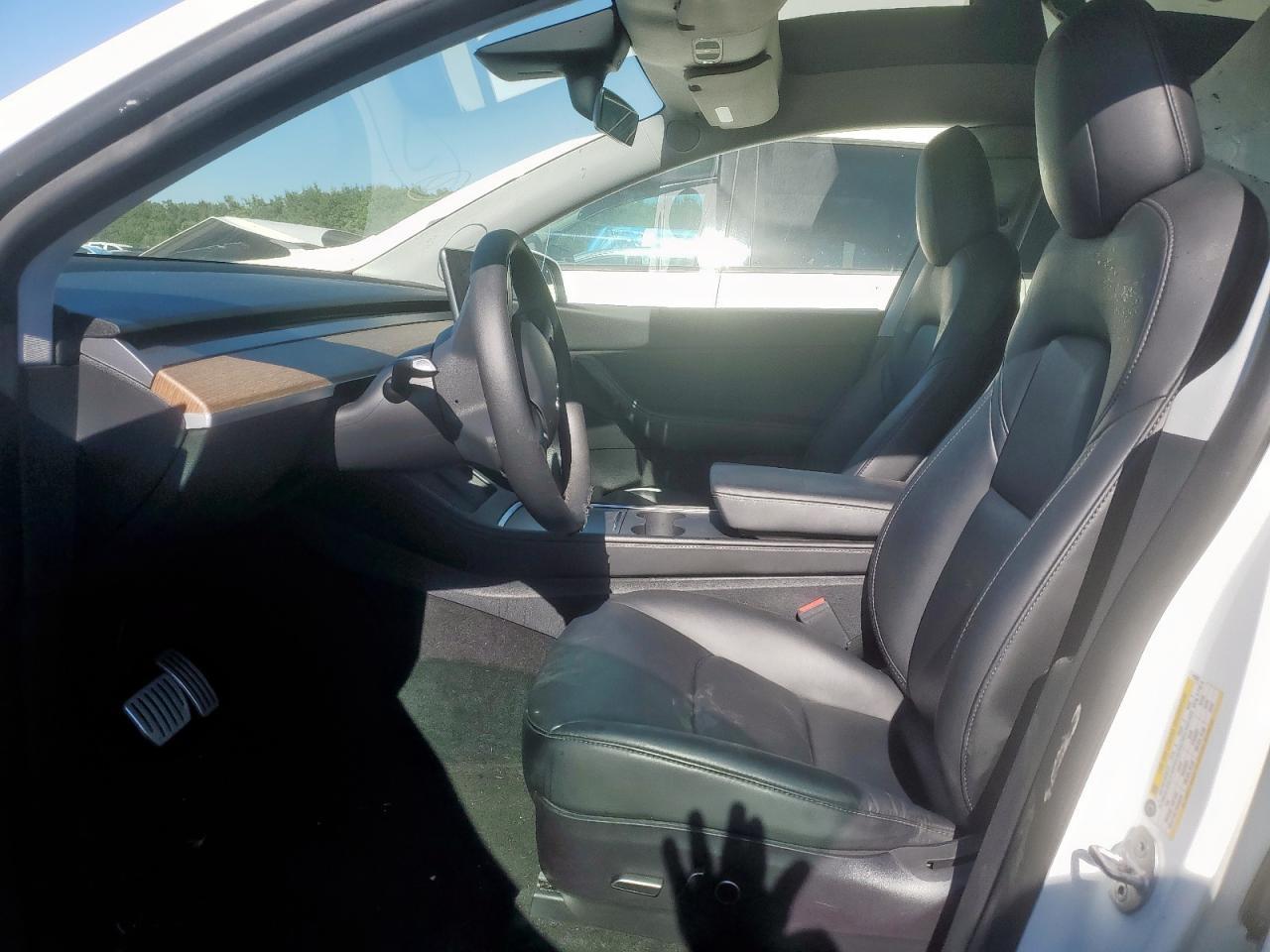 2022 Tesla Model Y - Фото 7