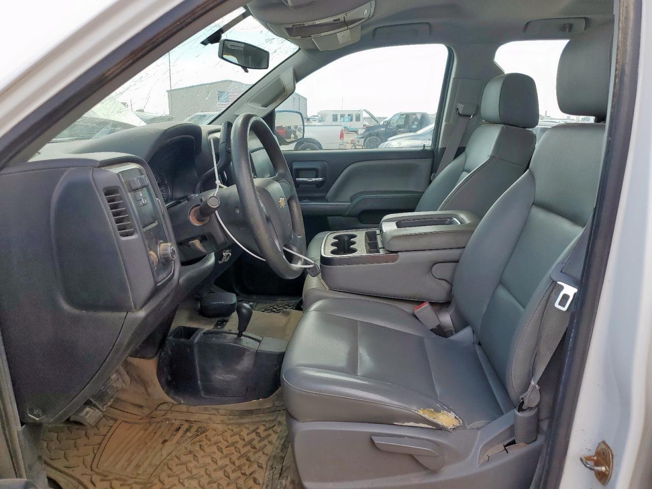 2015 Chevrolet Silverado K1500 - Image 7