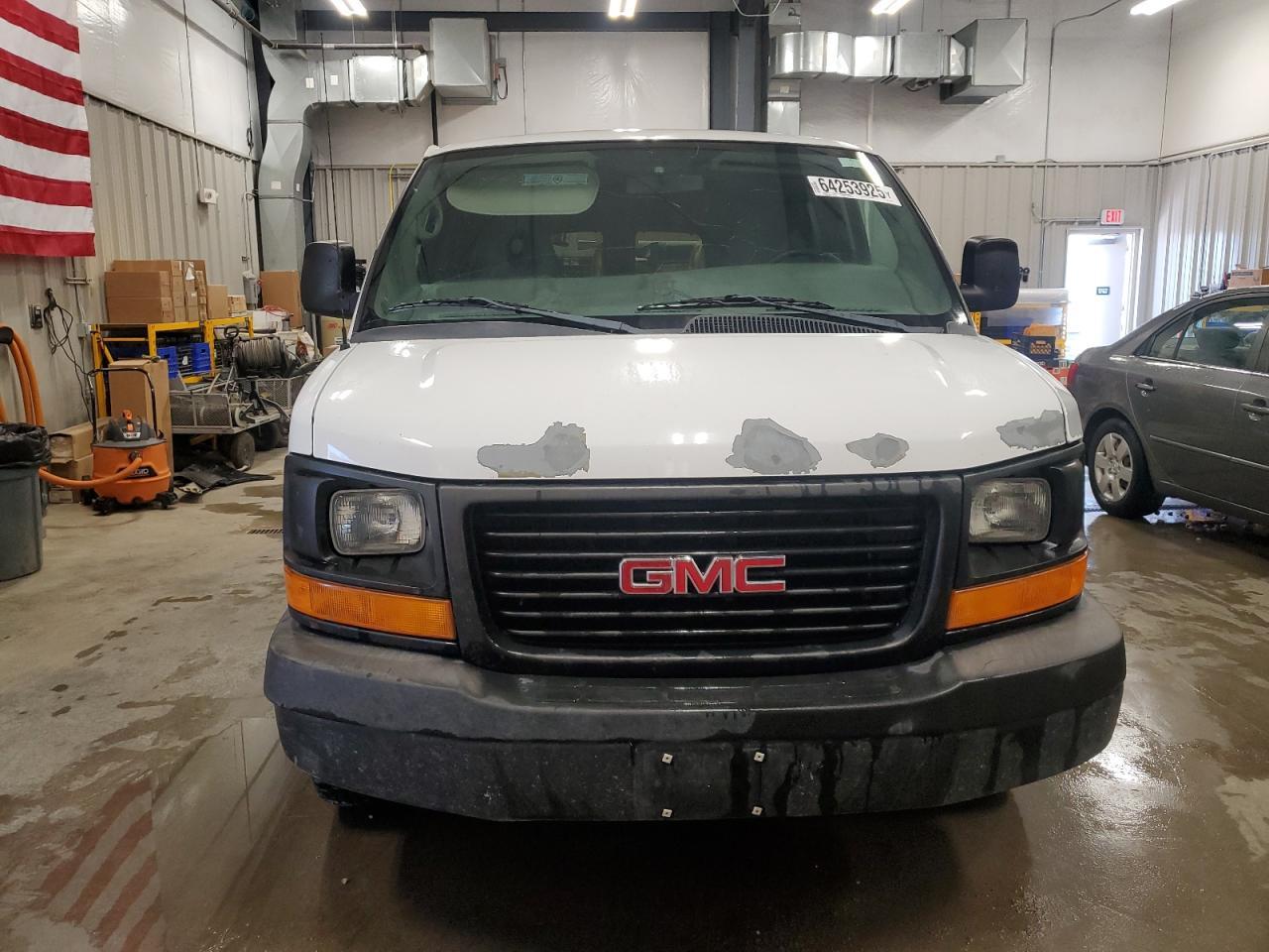 2012 GMC Savana G2500 Ls - Image 5