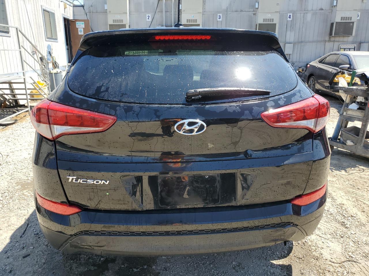 2017 Hyundai Tucson Se - Image 6