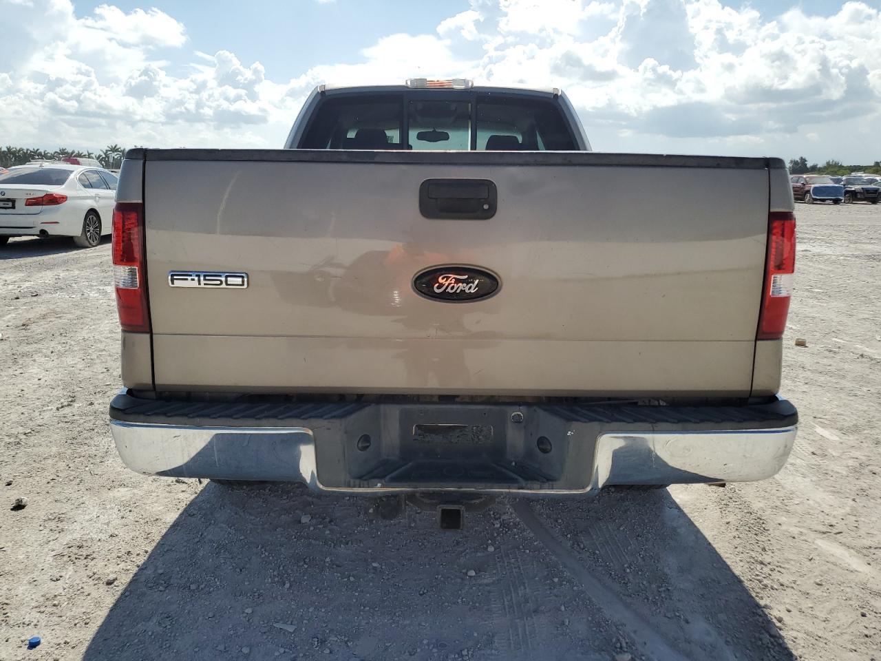2004 Ford F150 - Image 6