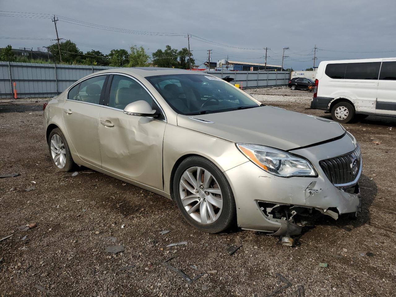 2015 Buick Regal - Image 4