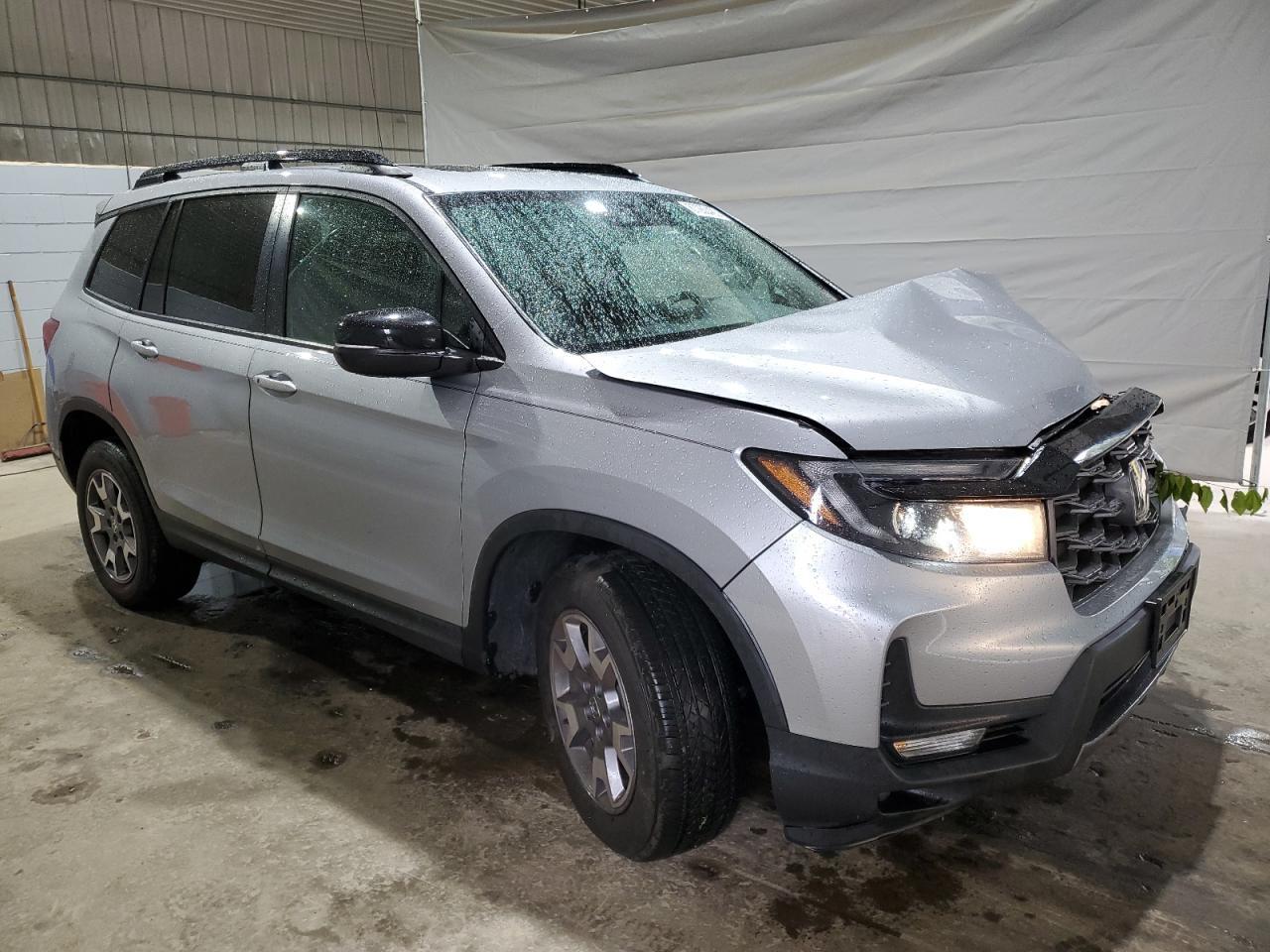 2022 Honda Passport Trail Sport - Image 4