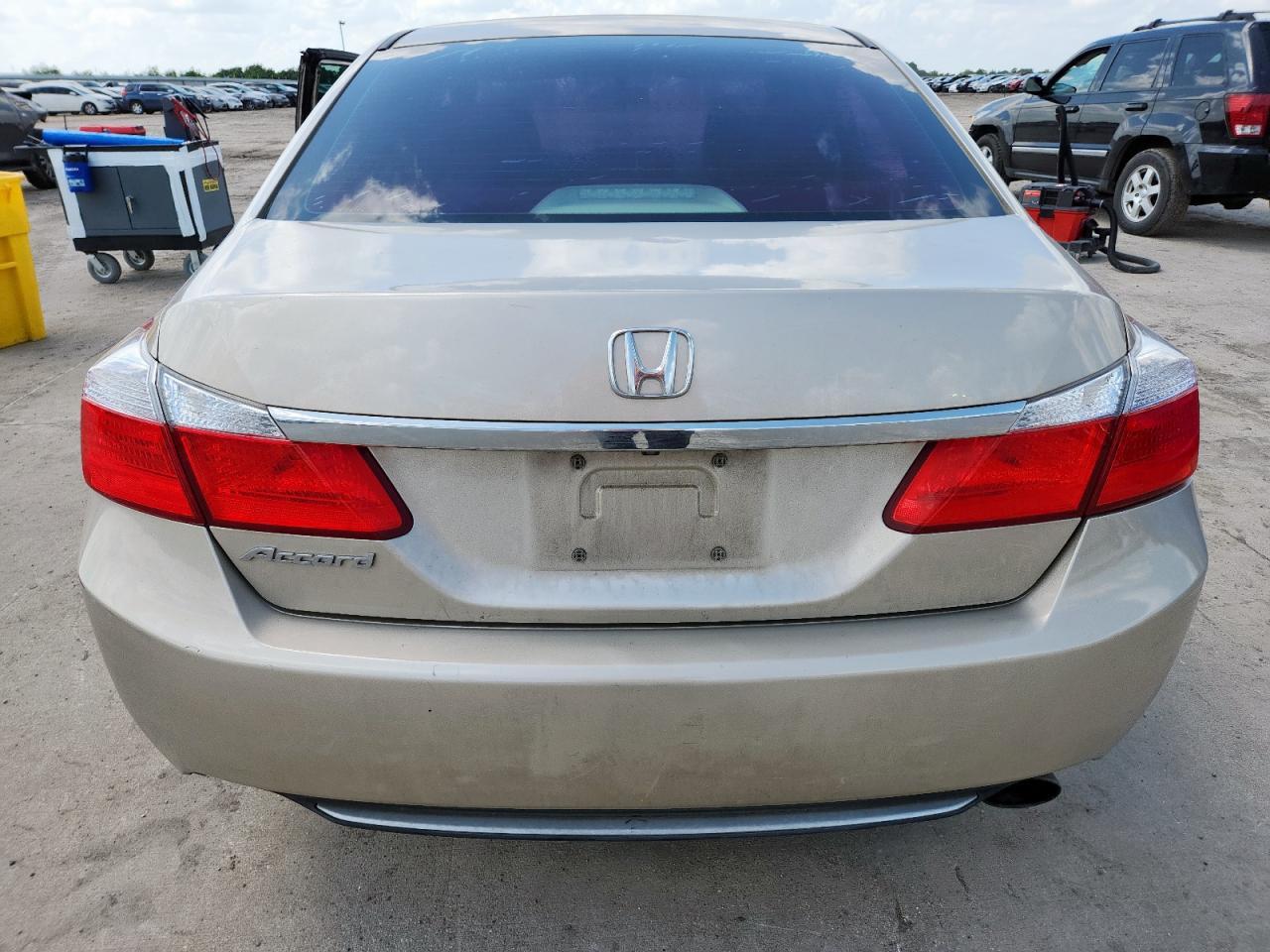 2015 Honda Accord Lx - Фото 6