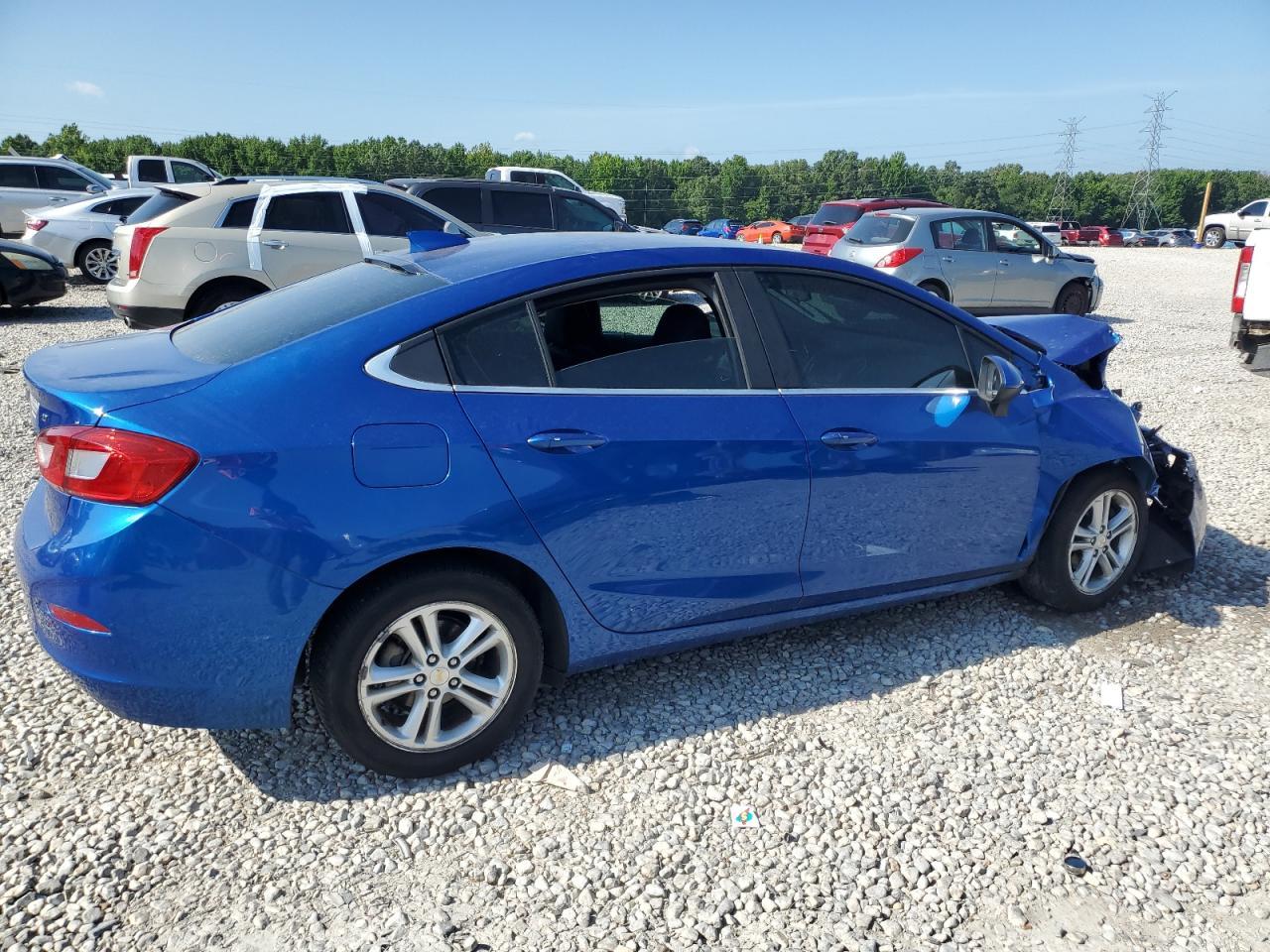 2018 Chevrolet Cruze Lt - Image 3