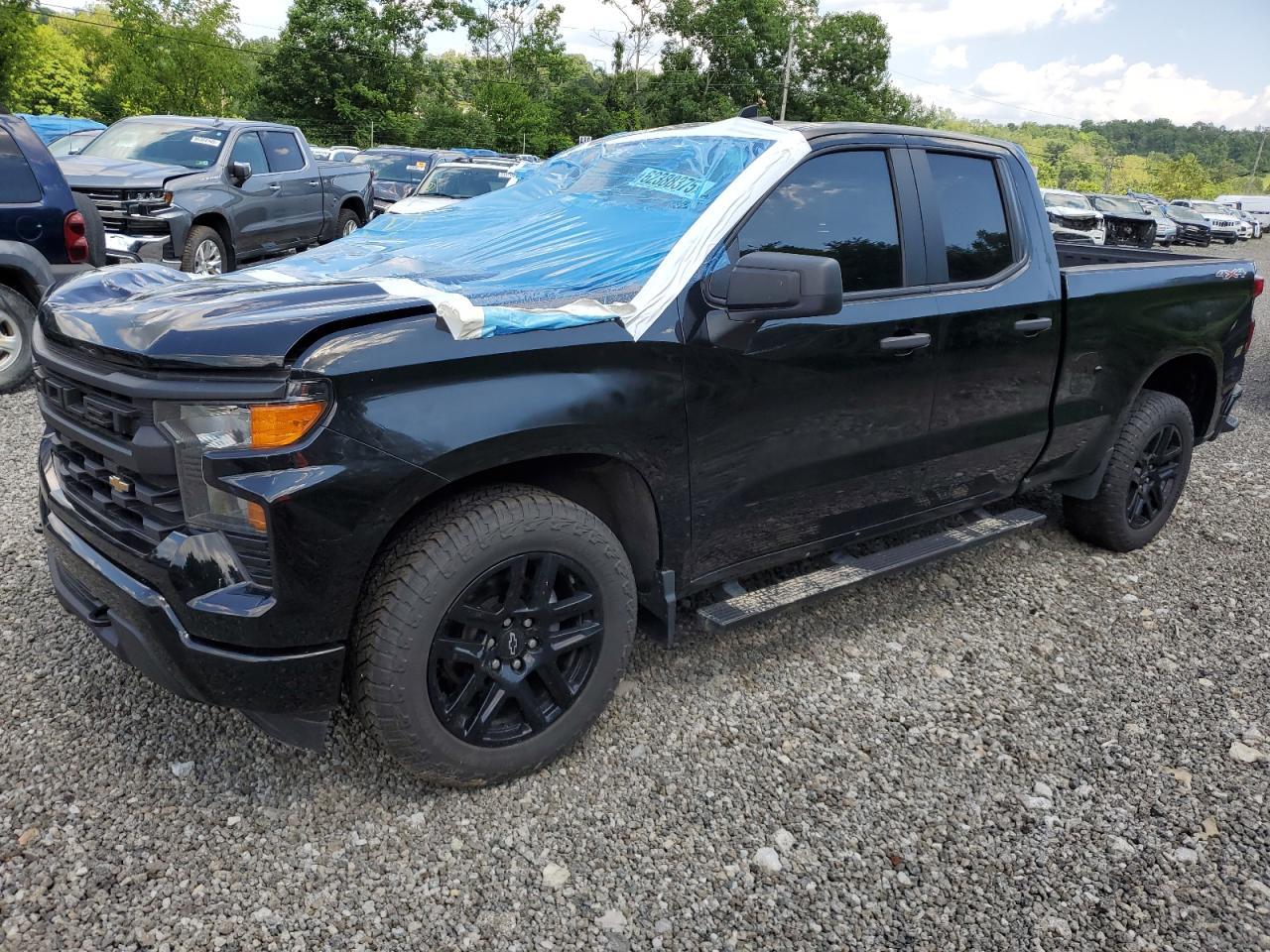 2022 Chevrolet Silverado K1500 Custom