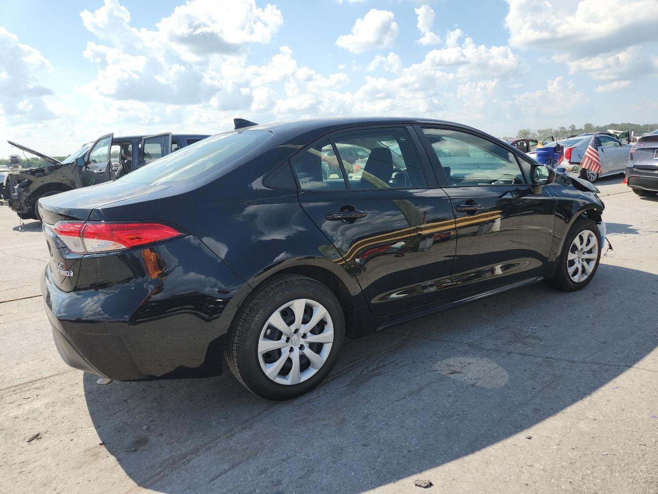 2024 Toyota Corolla Le - Image 3