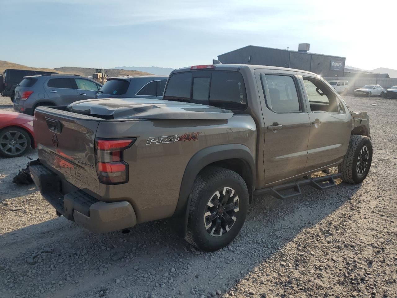 2022 Nissan Frontier S - Фото 3
