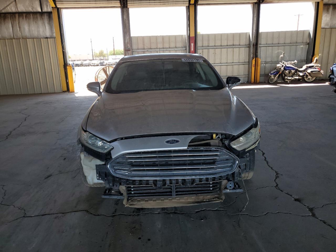 2016 Ford Fusion Se - Фото 5