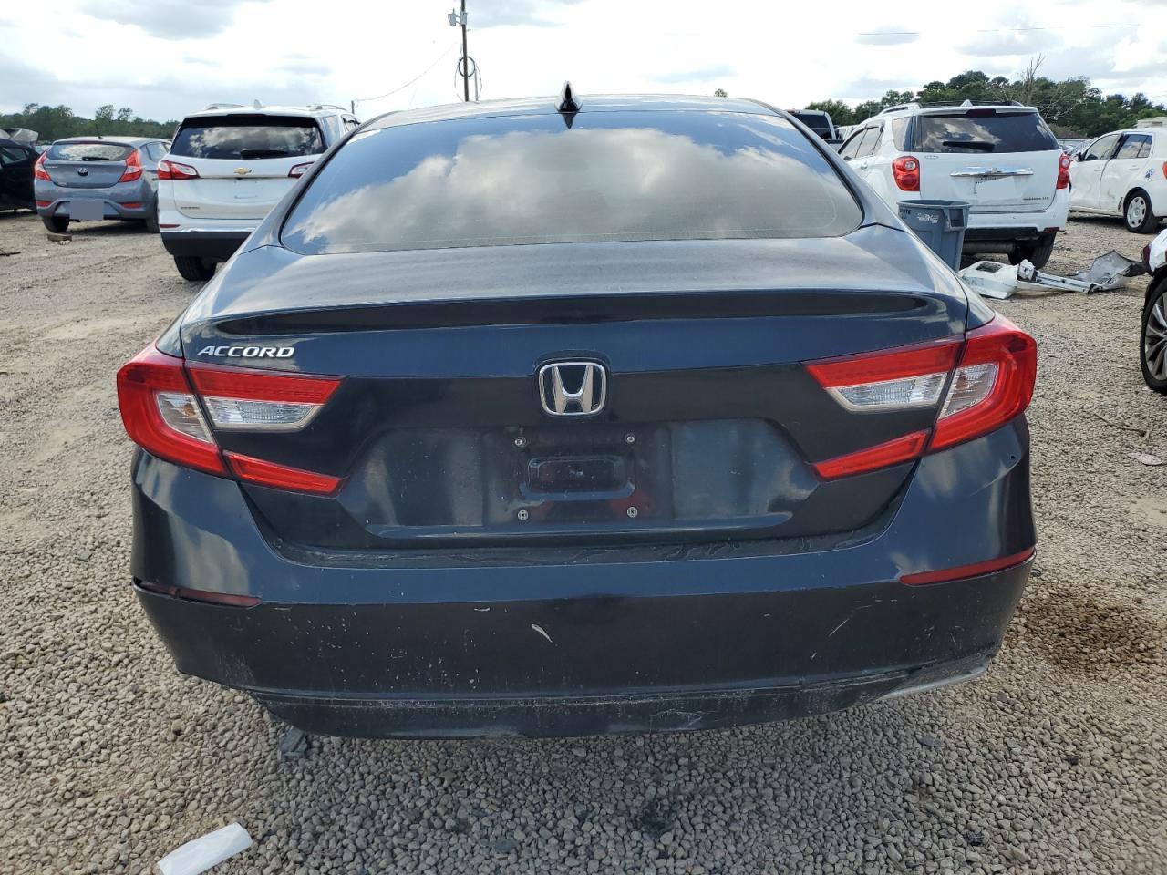 2018 Honda Accord Ex - Image 6