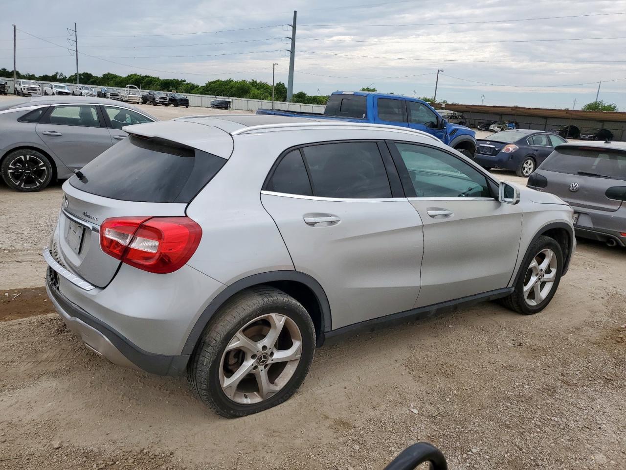2018 Mercedes-Benz Gla 250 4Matic - Image 3