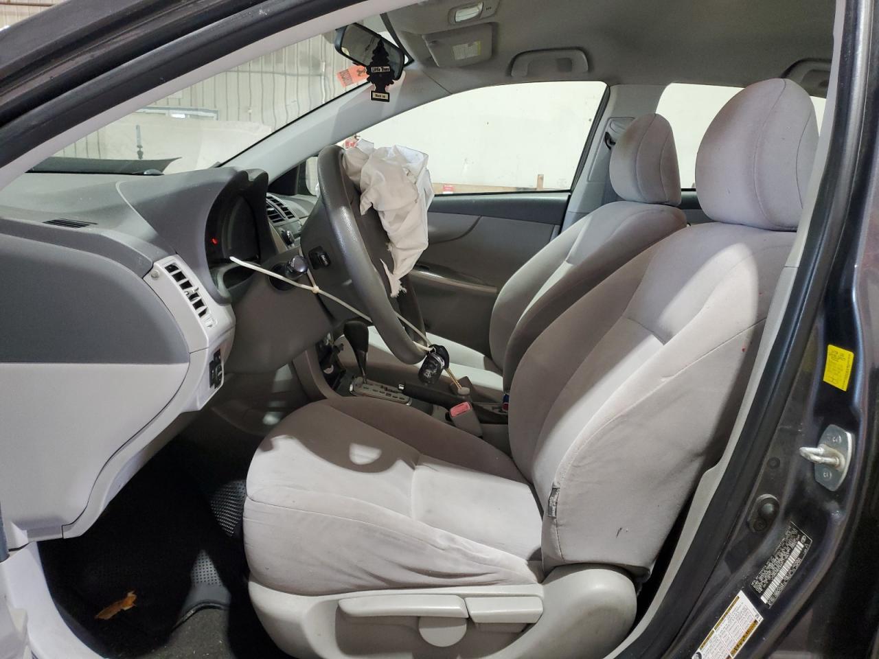 2010 Toyota Corolla Le - Фото 7