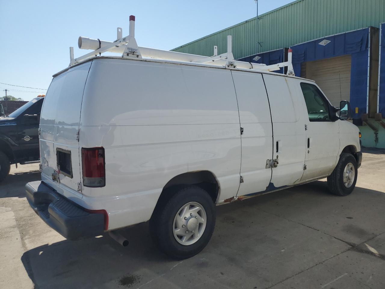2008 Ford Econoline E250 Van - Фото 3