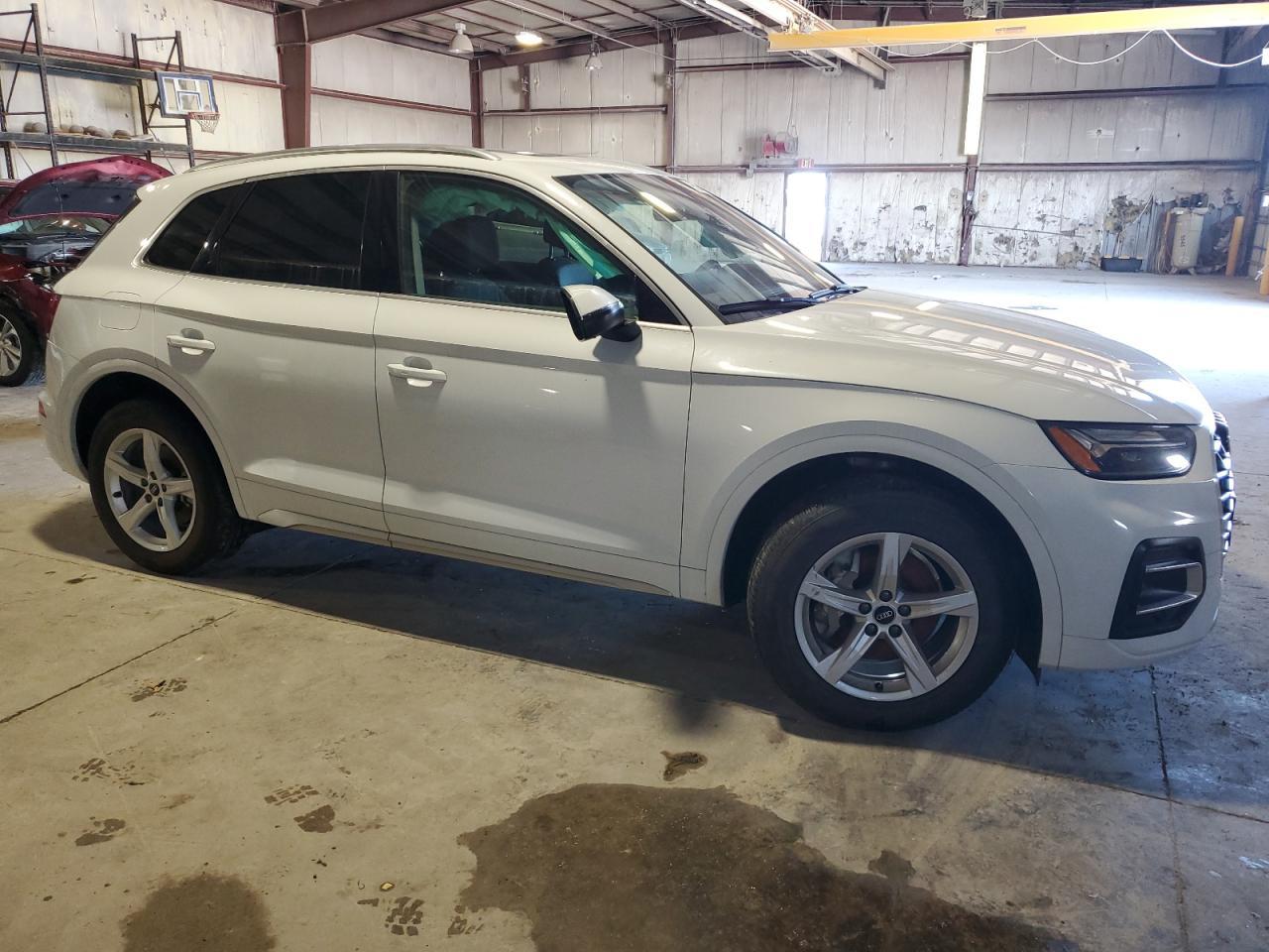 2022 Audi Q5 Premium 40 - Фото 4