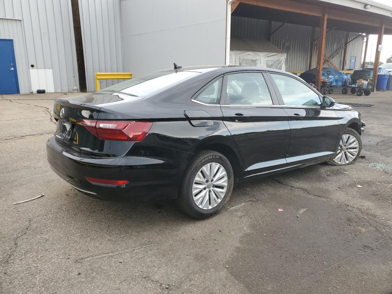 2020 Volkswagen Jetta S - Фото 3