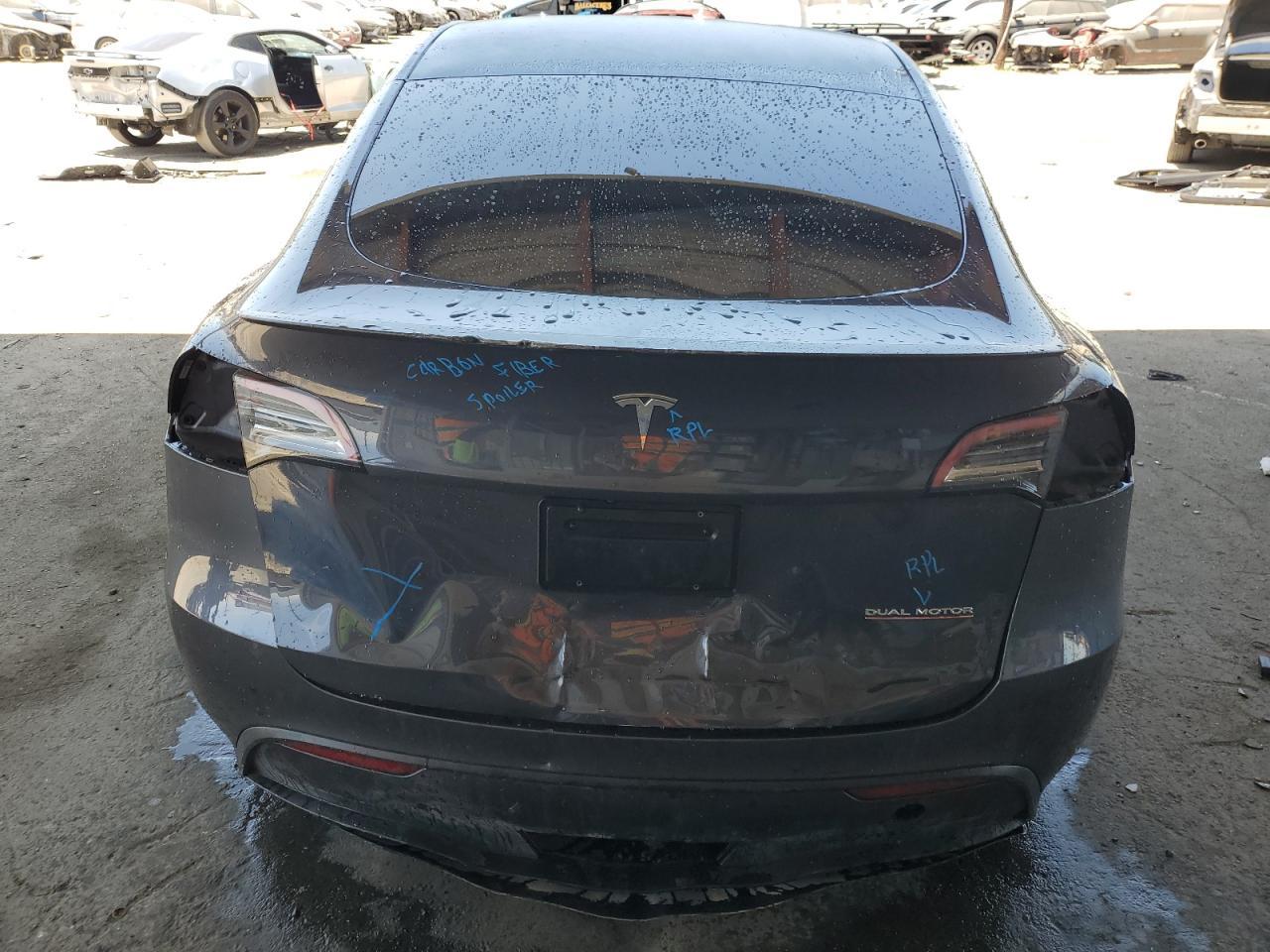 2022 Tesla Model Y - Image 6