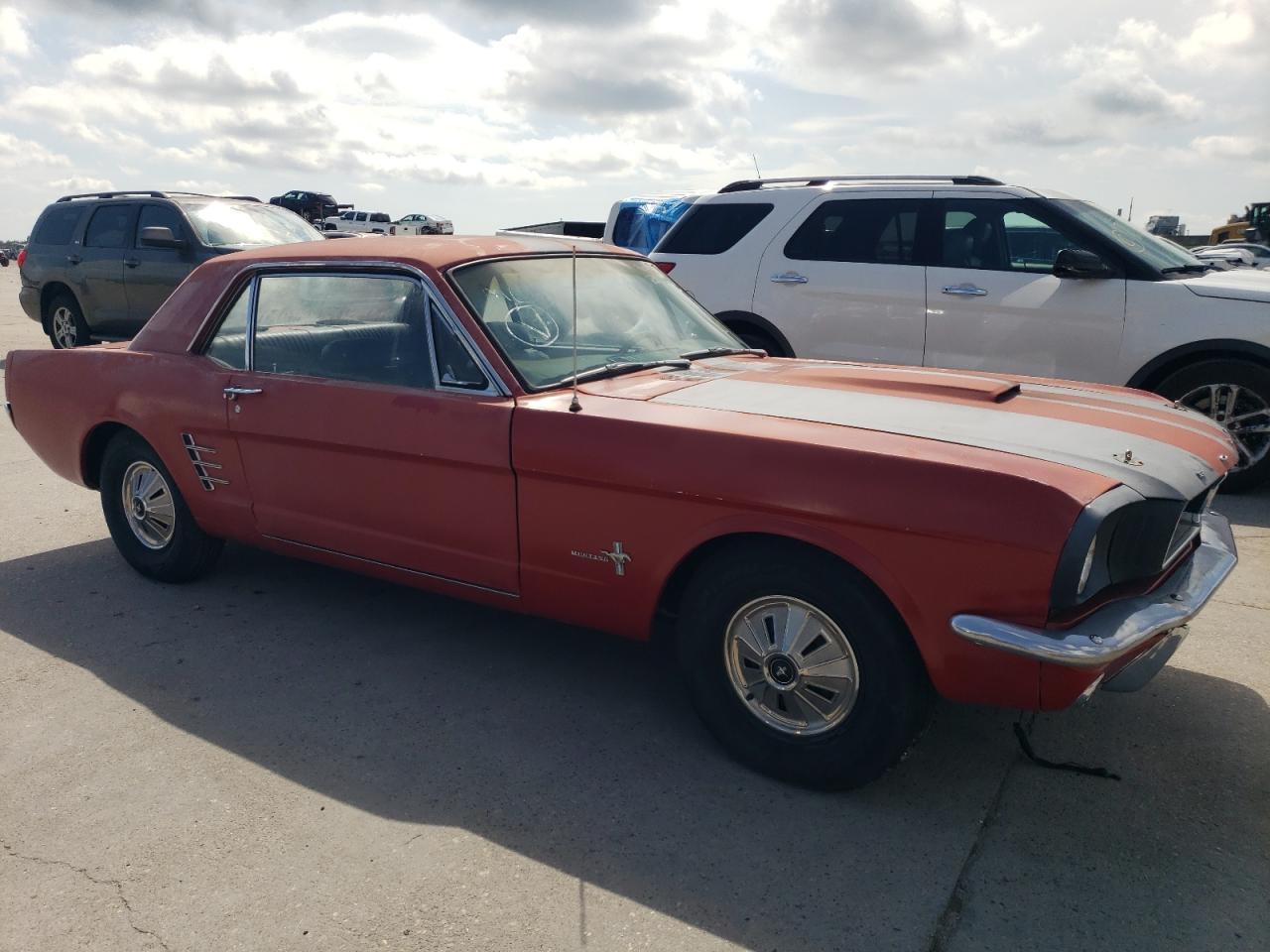 1966 Ford Mustang - Фото 4