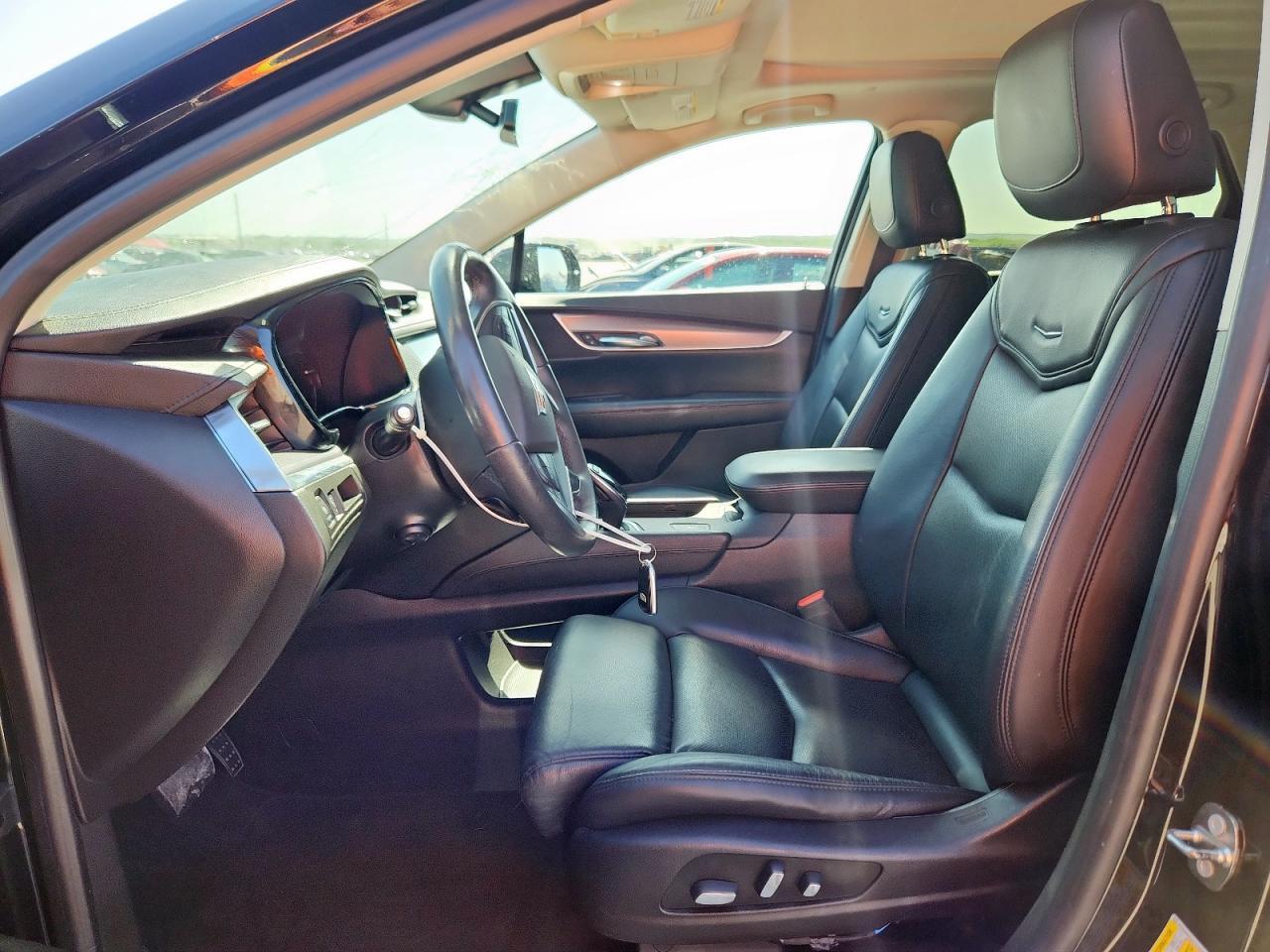 2017 Cadillac Xt5 Luxury - Image 7