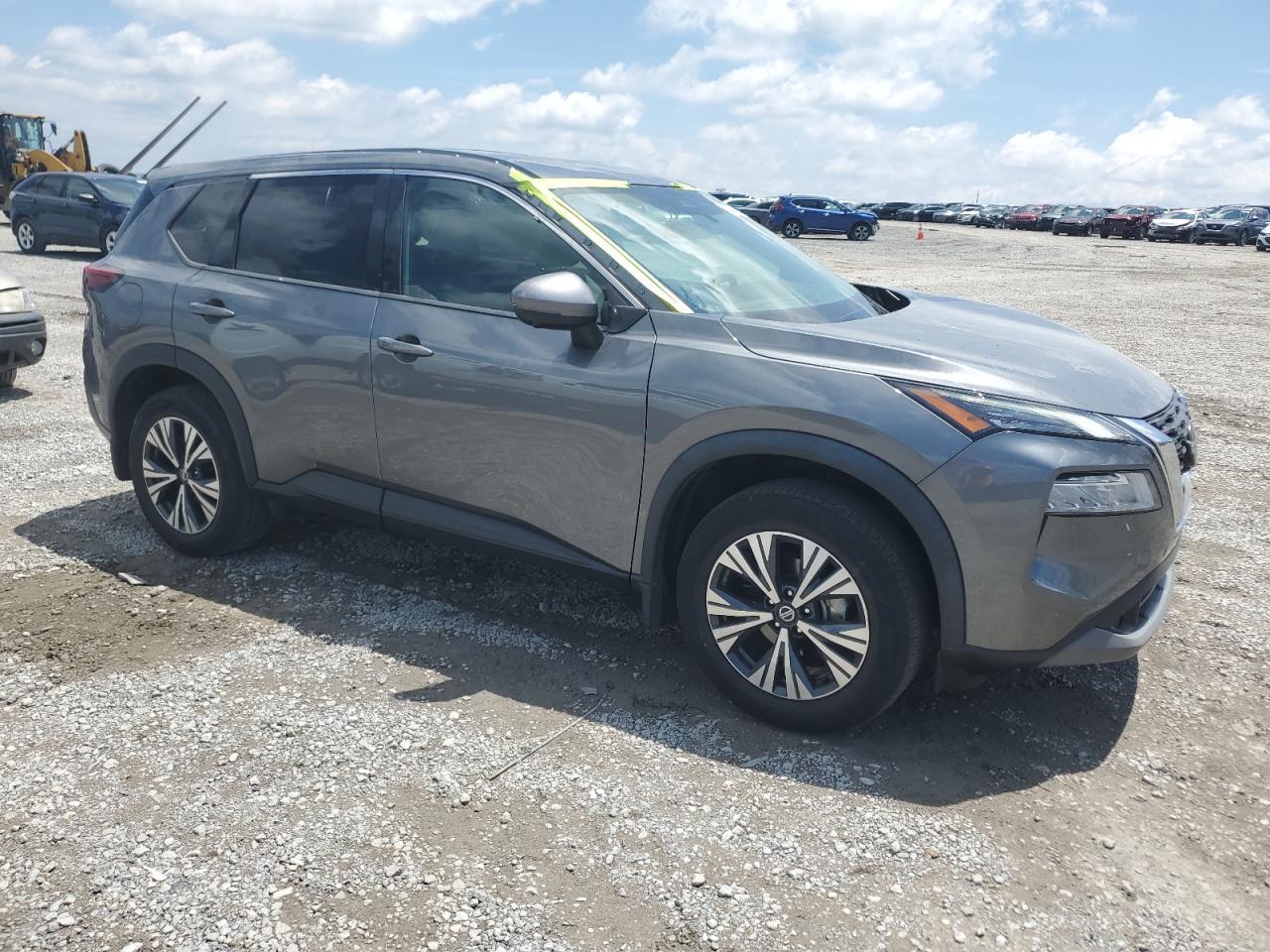2021 Nissan Rogue Sv - Фото 4